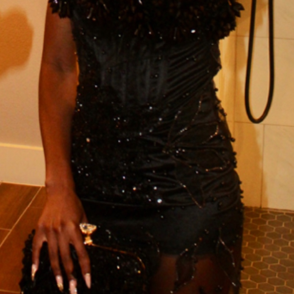 Elegant Black Evening Dress